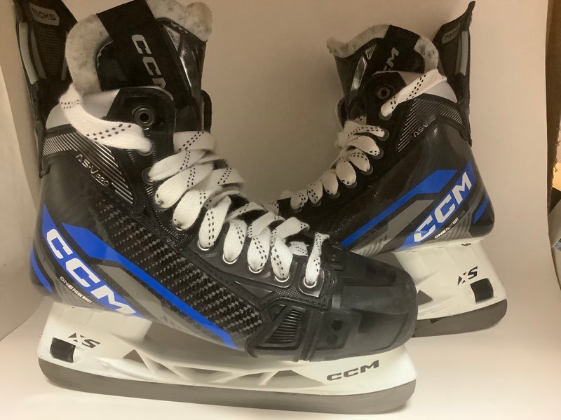 Used CCM Regular Width Size 8 AS-V Pro Hockey Skates Plus Extra Blacksteel