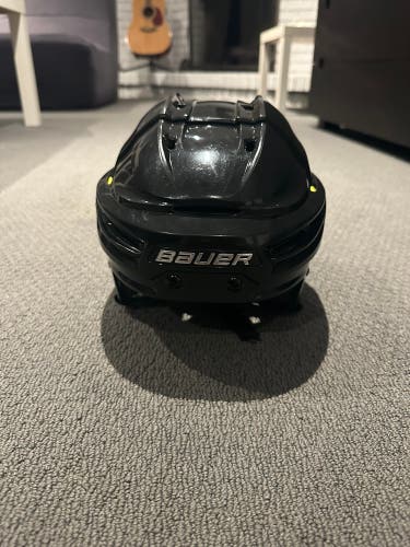 Used Small Bauer  Re-Akt 100 Helmet