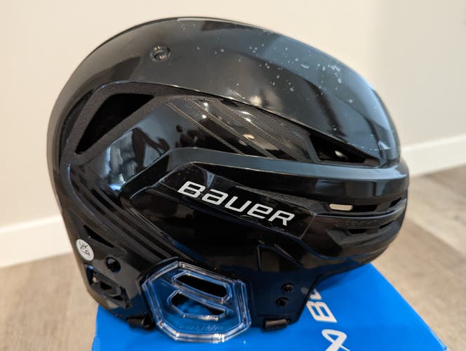 New Bauer Re-Akt 85 Helmet - Senior Large