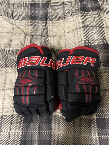 Bauer 14" Nexus 800 Gloves