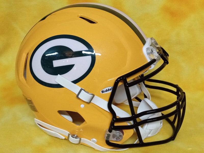 CUSTOM*** GREEN BAY PACKERS Full Size NFL Riddell SPEED Football