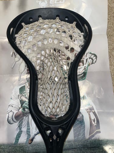 Barely Touched Attack & Midfield StringKing Mark 2V Head