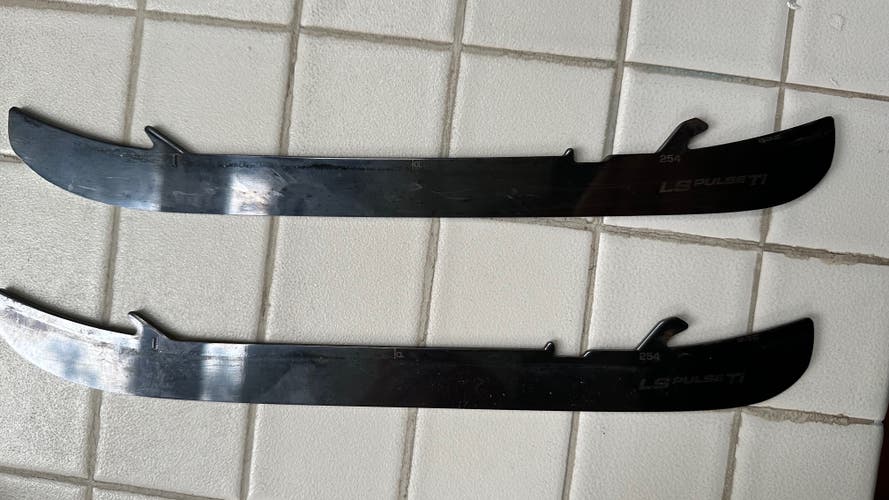 Used Bauer LS PULSE 254 mm