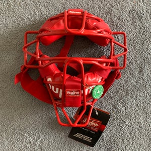 New With Tags Supreme x Rawlings Catcher’s Mask