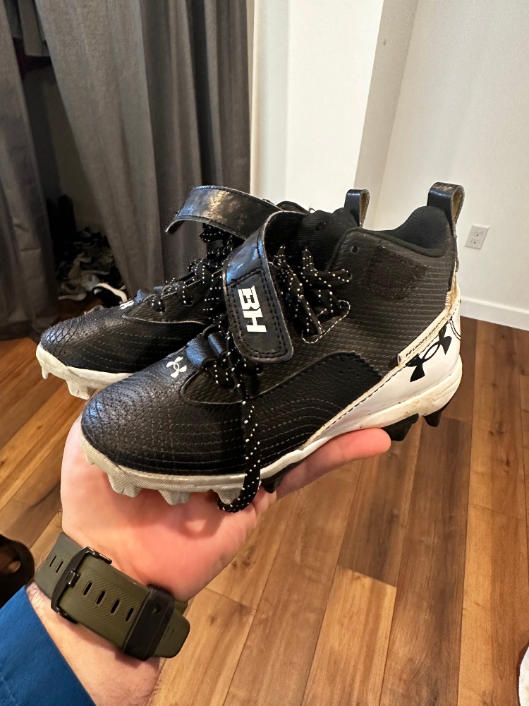 Black Kid's Molded Cleats Under Armour Bryce harper