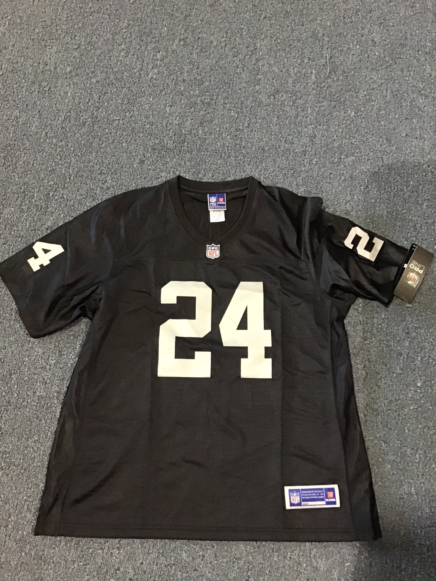 raiders jersey number 24