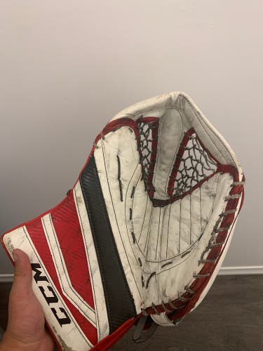 Red CCM Pro Stock Extreme Flex II Pro