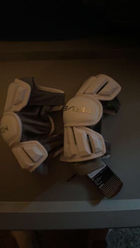 Maverik Arm Pads