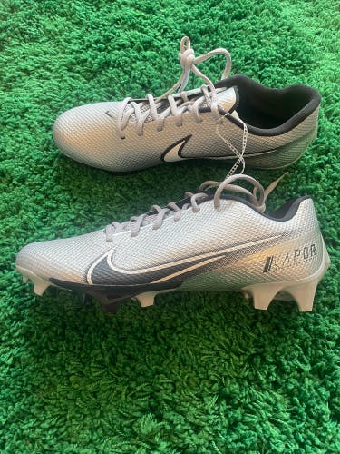 Nike Vapor Edge Speed 360 Cleats Size 11