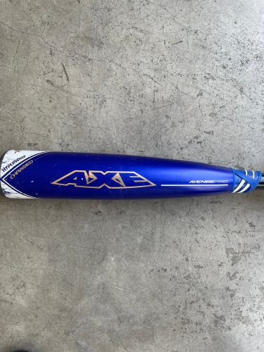 USSSA Certified AXE (-10) 17 oz 27" Avenge Pro Bat