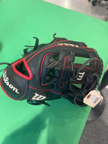 Used Wilson A950 Right Hand Throw Baseball Glove 11.5"