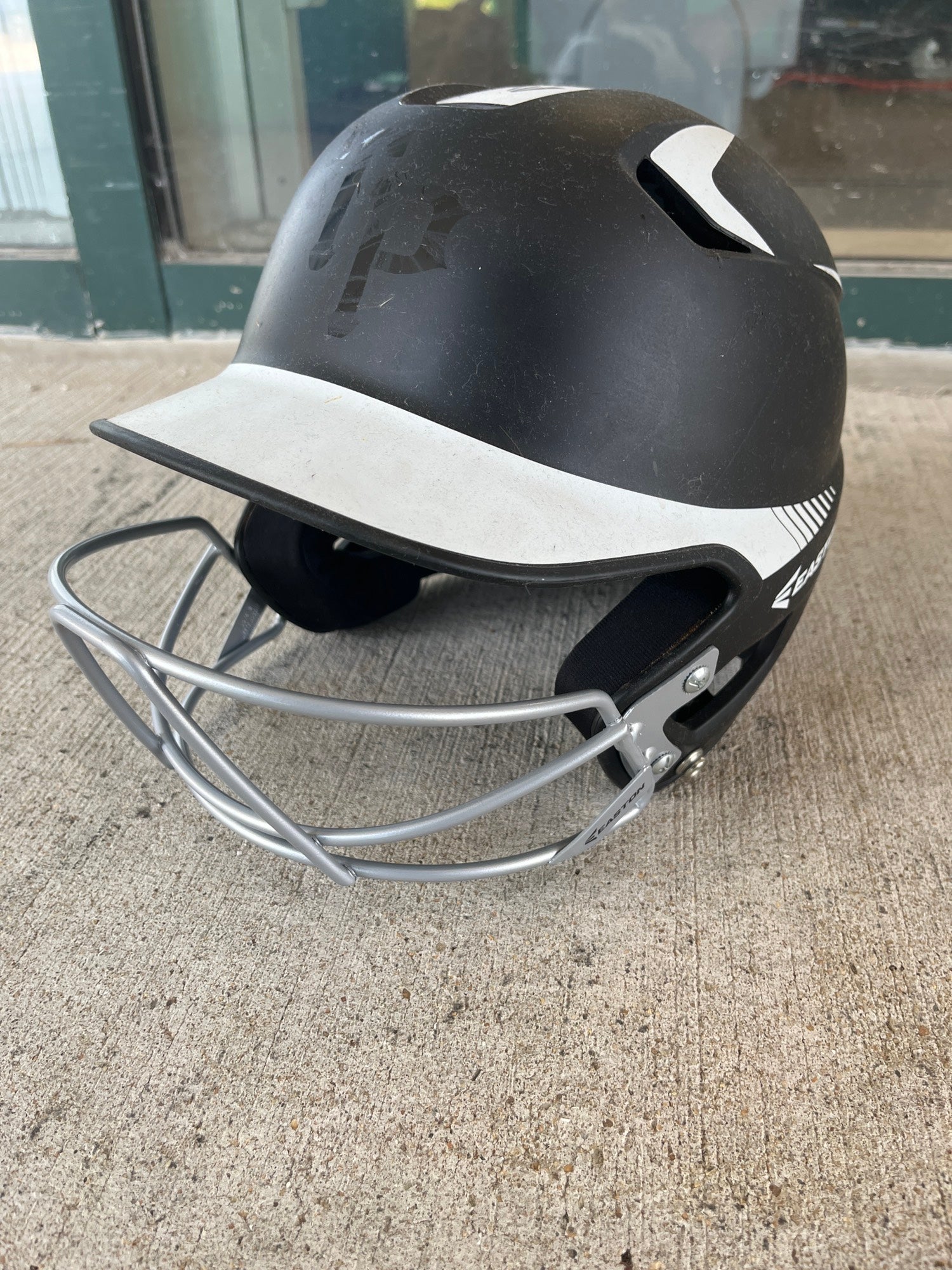 JR 6 3/8 - 7 1/8 Easton Natural Baseball Helmet Softball Batting with Cage  Pink