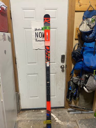Used Women's 2018 Rossignol 188 cm Racing Hero FIS GS Pro Skis Without Bindings