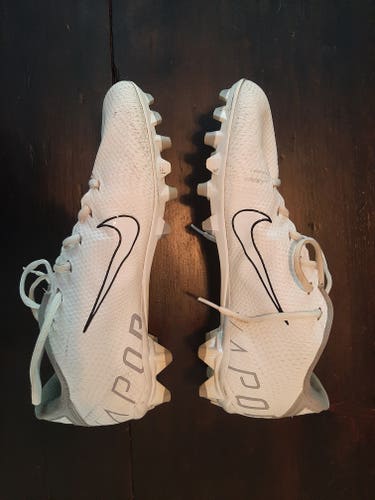 Used Nike Vapor Edge Cleats Size 10 (Women's 11)