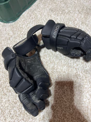 Used Player's Epoch 13" Integra Lacrosse Gloves