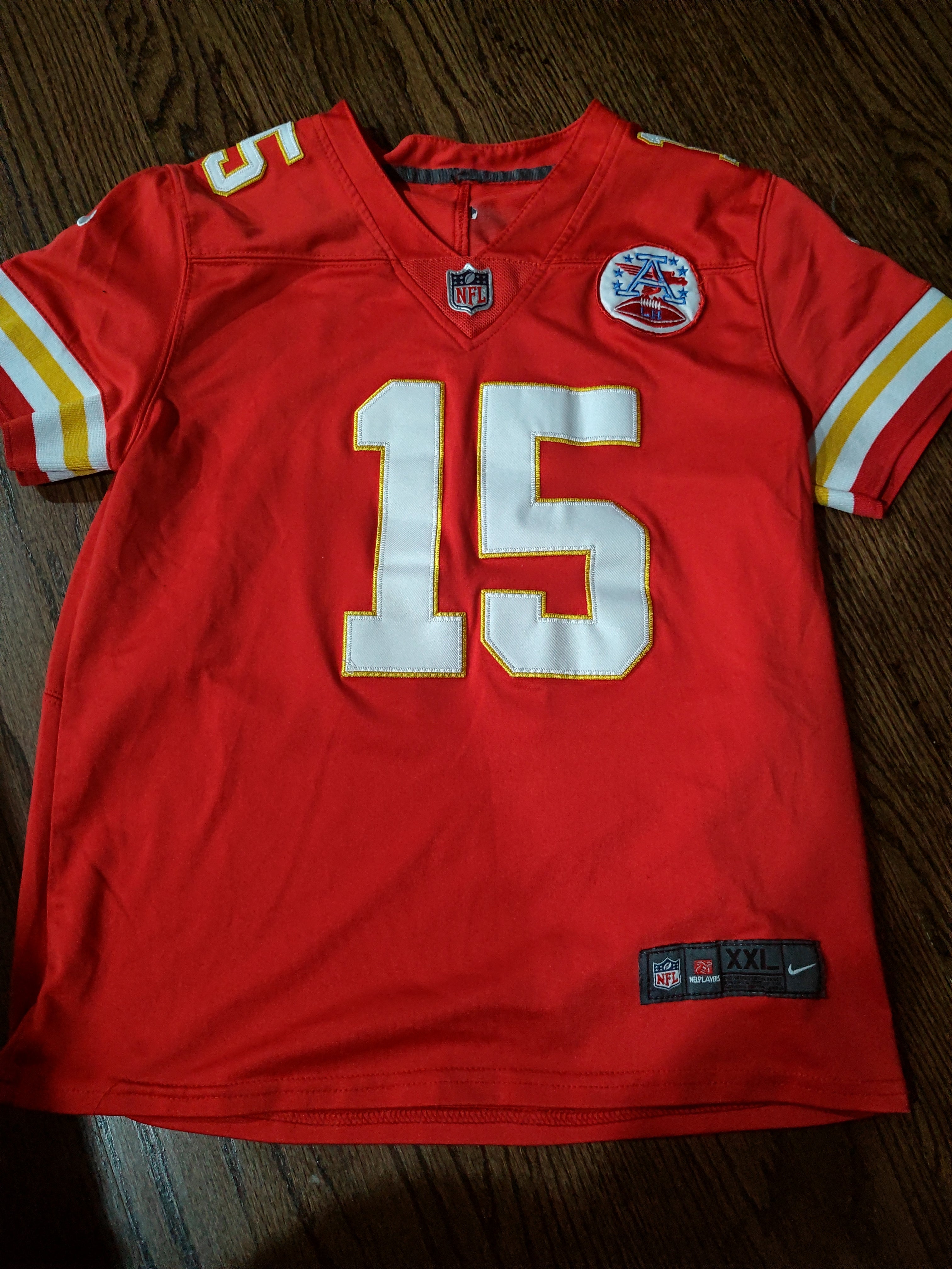 Mahomes Kansas City Chiefs Jersey Used Kids XXL Nike Jersey