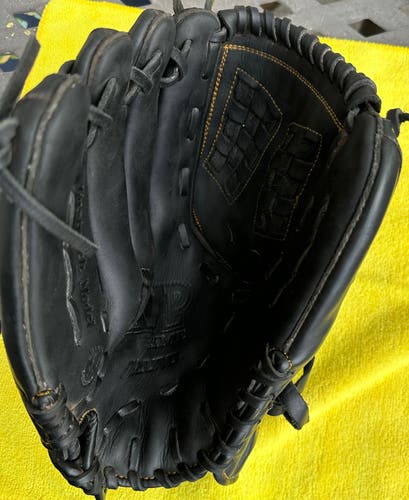 Mizuno MVP Prime 12.5” Fastpitch Softball Glove