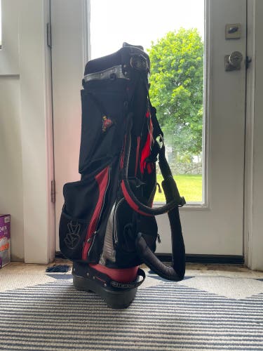 Ogio Golf Bag *Broken Stand*