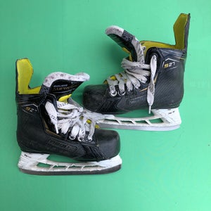 Bauer Supreme S27 Hockey Skates | Youth 12.0 | Regular