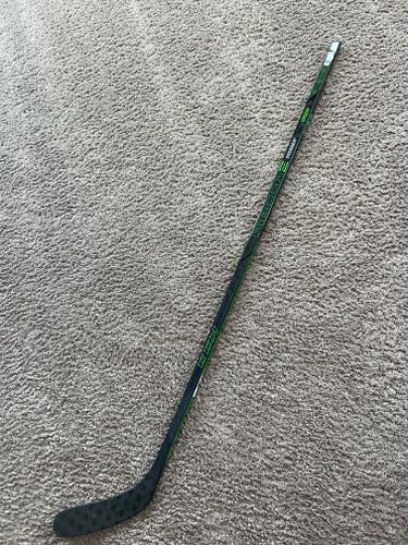 Senior Used Right Handed CCM Trigger 5 Hockey Stick P88