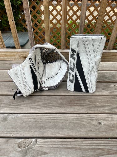 Used Regular Extreme Flex III Glove And Blocker
