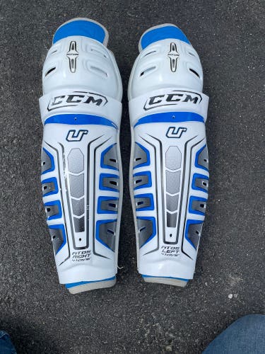 CCM Fit05 SR 16” Shin Pads
