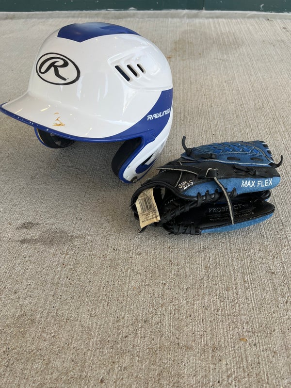 Used 6 3/8 - 7 1/8 Rawlings Batting Helmet/ Glove Bundle