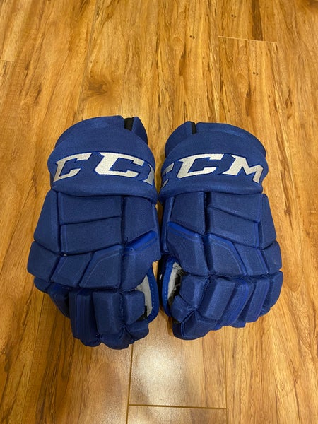 RARE! NEW CCM Quicklite Canucks Pro Stock Gloves (15")