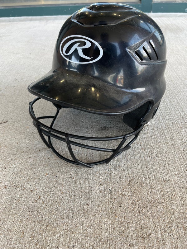 Used 6 1/2 - 7 1/2 Rawlings Batting Helmet