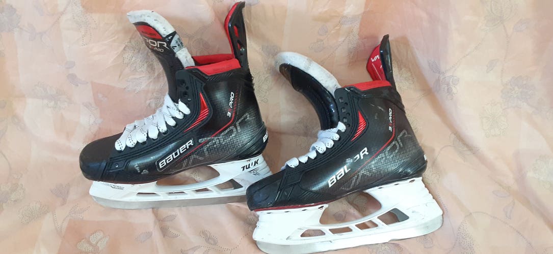 Bauer Vapor 3X Pro Hockey Skates Size 7