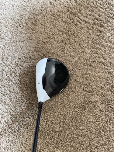 Men's Used TaylorMade Right Handed M2 Driver Stiff Flex 9.5 Loft