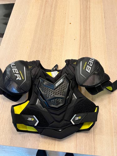 Bauer Supreme 3S Pro Shoulder Pads Junior Medium