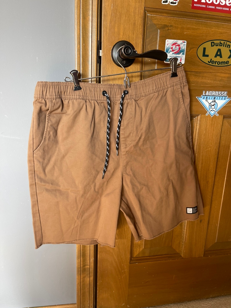 Brown New Men's Khaki Shorts