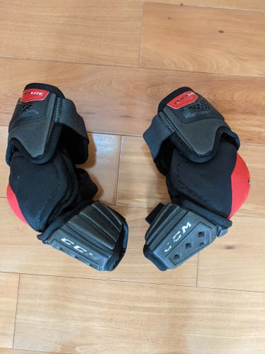 Medium CCM QuickLite Elbow Pads