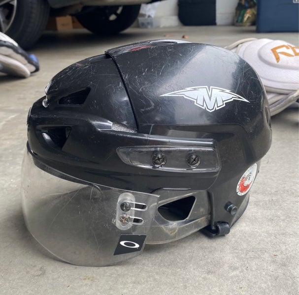 Senior Hockey Helmet with Visor