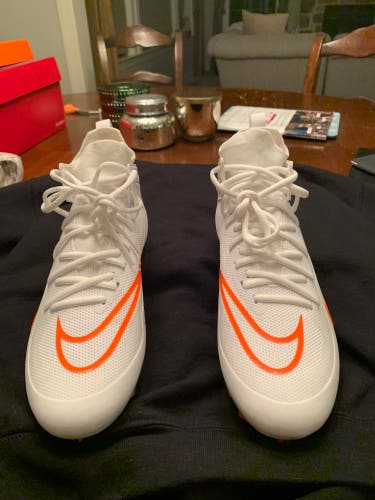 Nike Alpha Hurrache 8 Elite