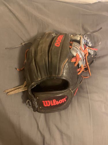 Infield 11.75" A2000 HR13 Baseball Glove