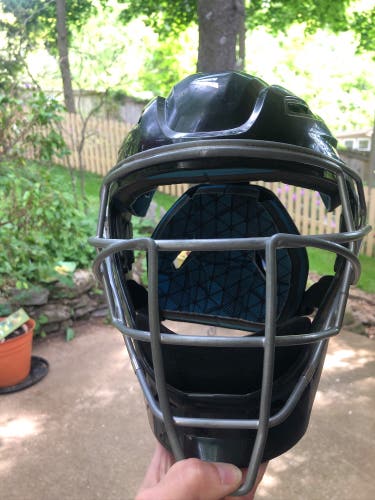 Baseball catchers helmet