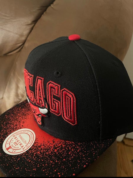 Chicago Bulls Men's Mitchell & Ness NBA Snapback Hat