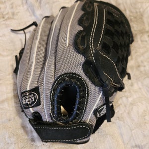 Louisville Slugger Right Hand Throw YOUTH Genesis 1884 Baseball Glove 11"