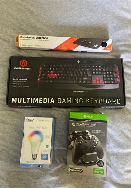 Electronic Lot of 4: Keyboard, Mousepad, LED Light, & Xbox One Dual Controller Charger