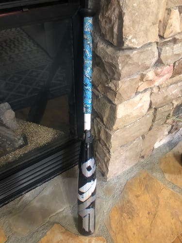 Used DeMarini (-8) 22 oz 30" CF Glitch Bat