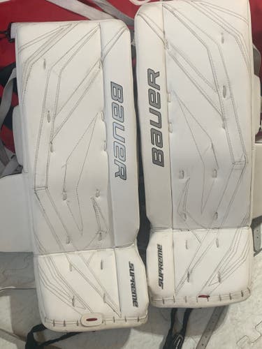 Used 27" + 1" Bauer Supreme One.90 Goalie Leg Pads