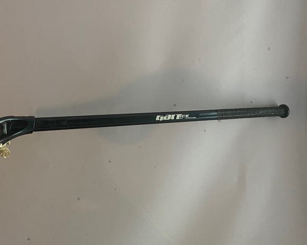 Used Gait Ice Shaft