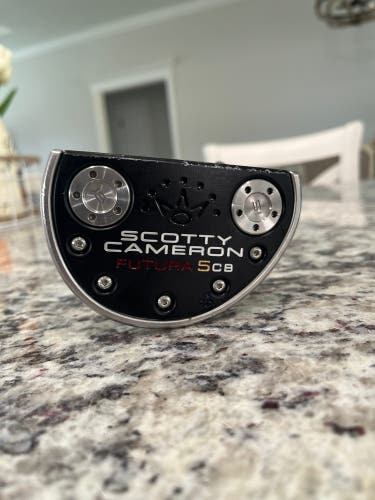 Used Mallet 34” Futura 5CB Putter