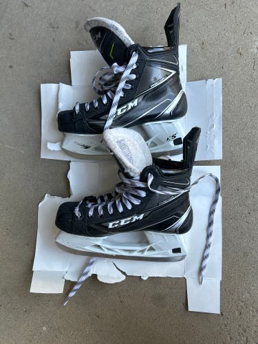 Used CCM Regular Width  Size 7.5 RibCor 76K Hockey Skates
