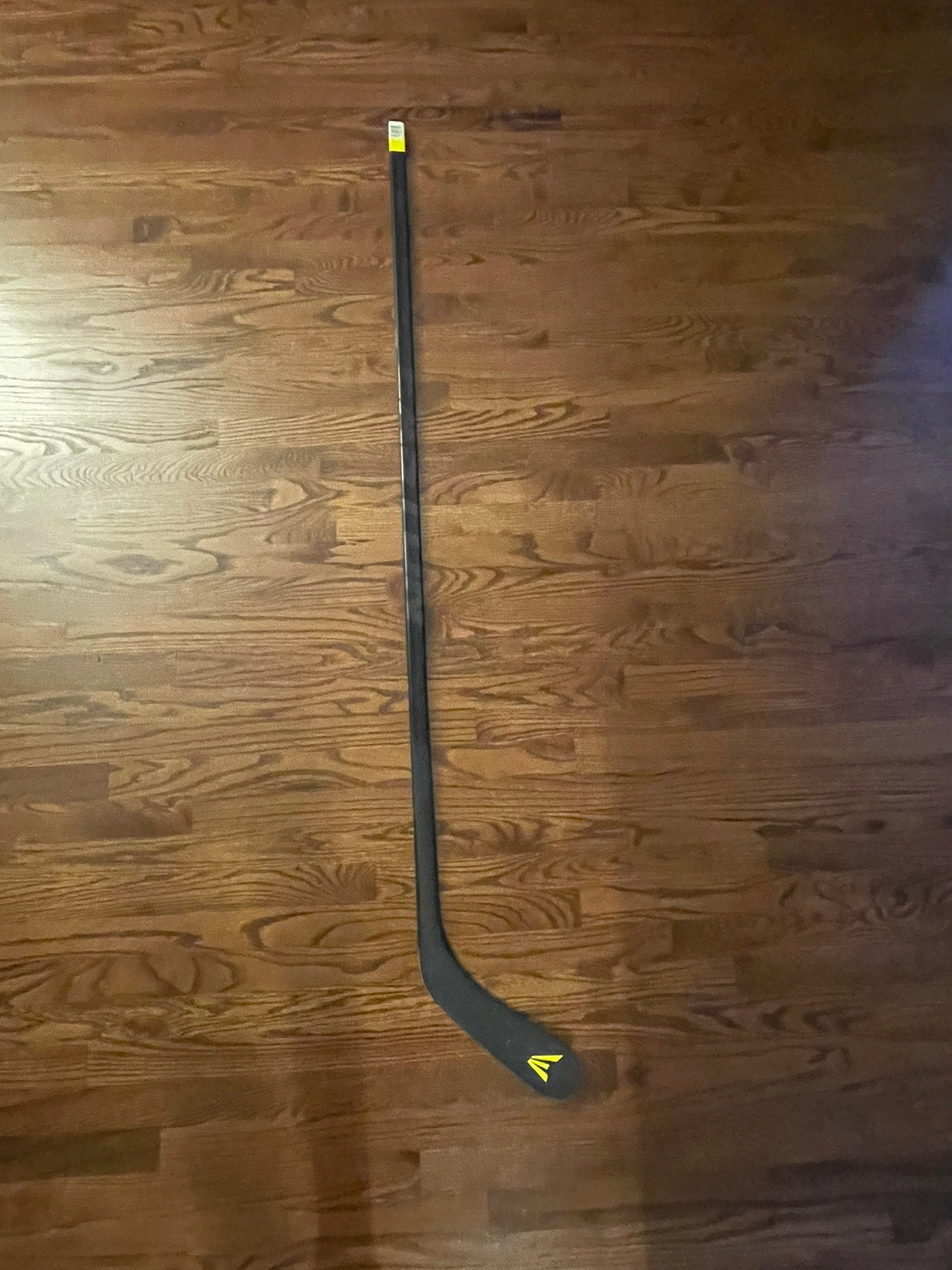 EASTON Stealth RS II Grip Hockey Stick- Jr