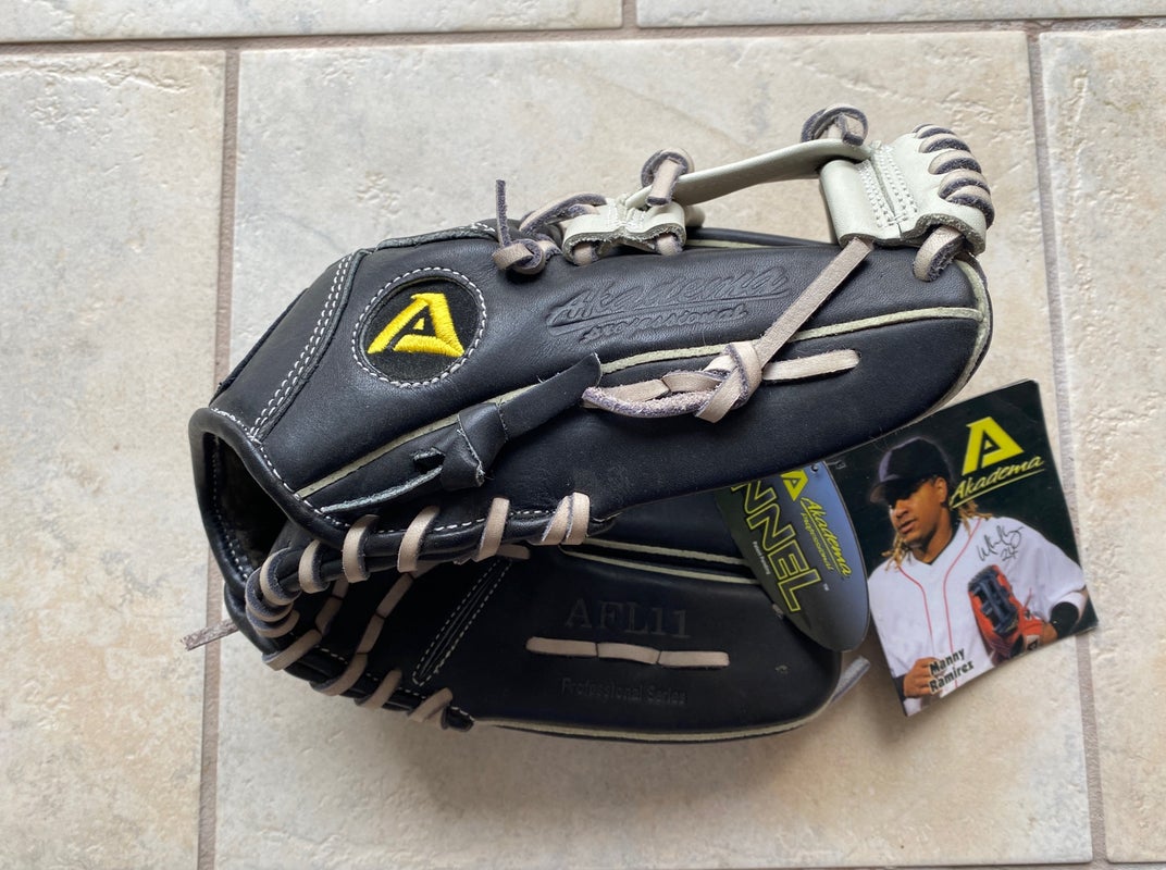 Akadema Manny Ramirez Replica 11 Youth Baseball Fielder's Glove