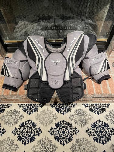 Used XL Vaughn  Ventus SLR Pro Goalie Chest Protector
