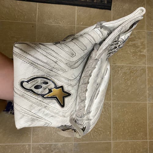 Used OPTIK 9.0 Glove (Very Broken in)